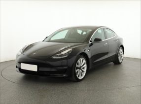 Tesla Model 3 - 2019