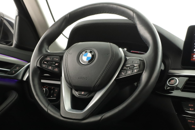 BMW 5 - 2021