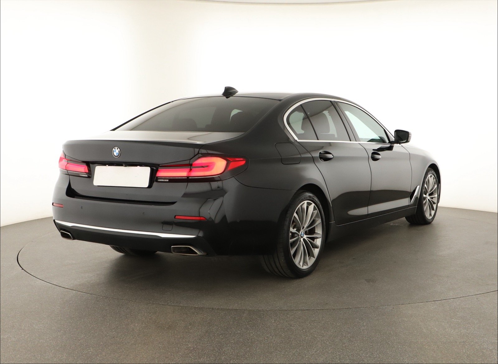 BMW 5 - 2021