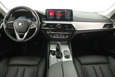 BMW 5 - 2021