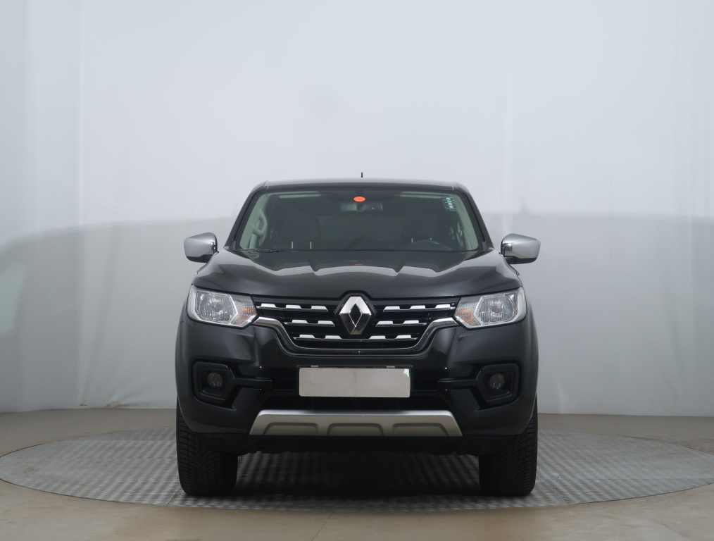 Renault Alaskan