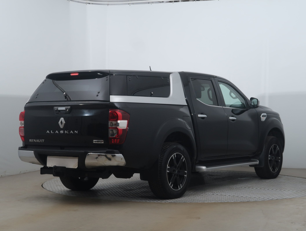 Renault Alaskan