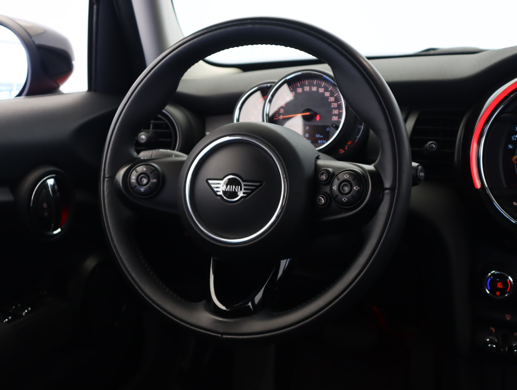 MINI 5-door