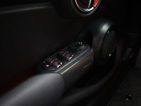 MINI 5-door - 2020