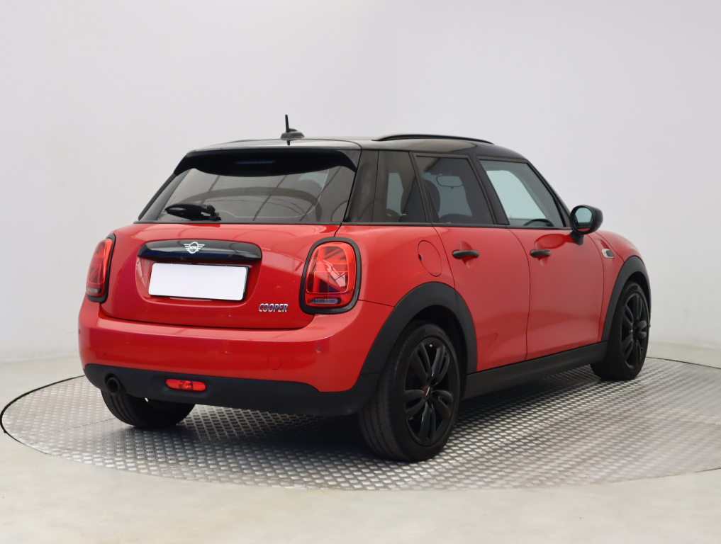 MINI 5-door