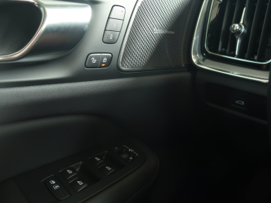 Volvo V60 - 2024