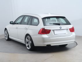 BMW 3 - 2012