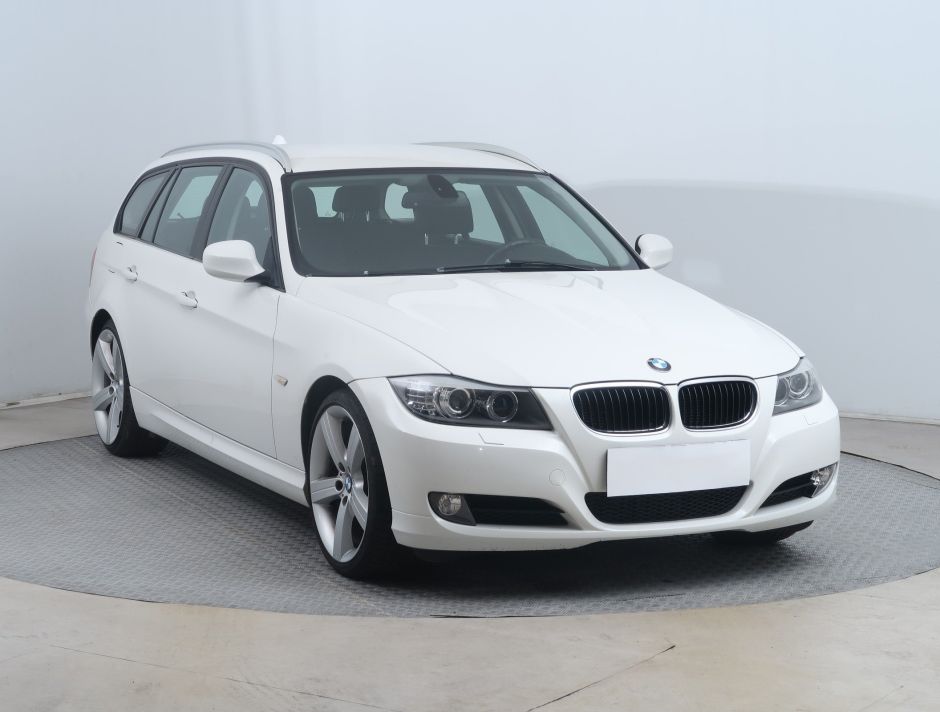BMW 3 - 2012