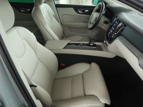 Volvo V60 Cross Country - 2023