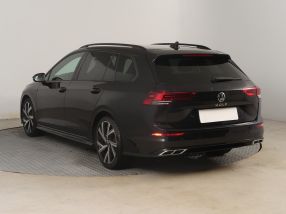 Volkswagen Golf - 2023