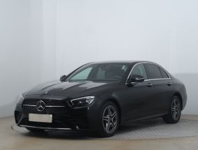 Mercedes-Benz E - 2023