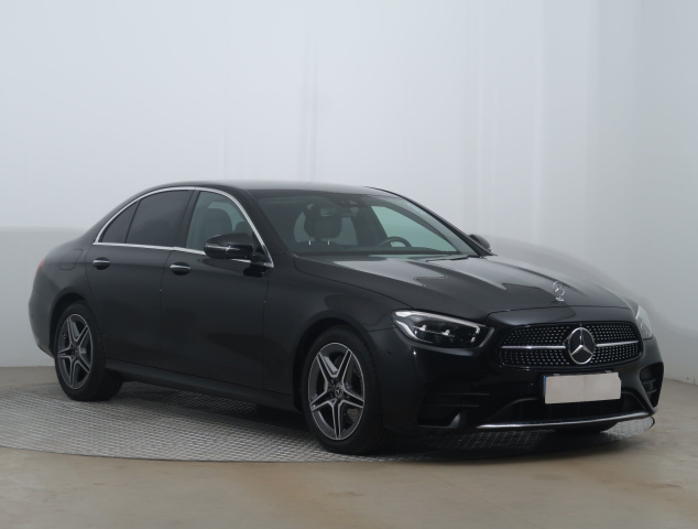 Mercedes-Benz E 2023