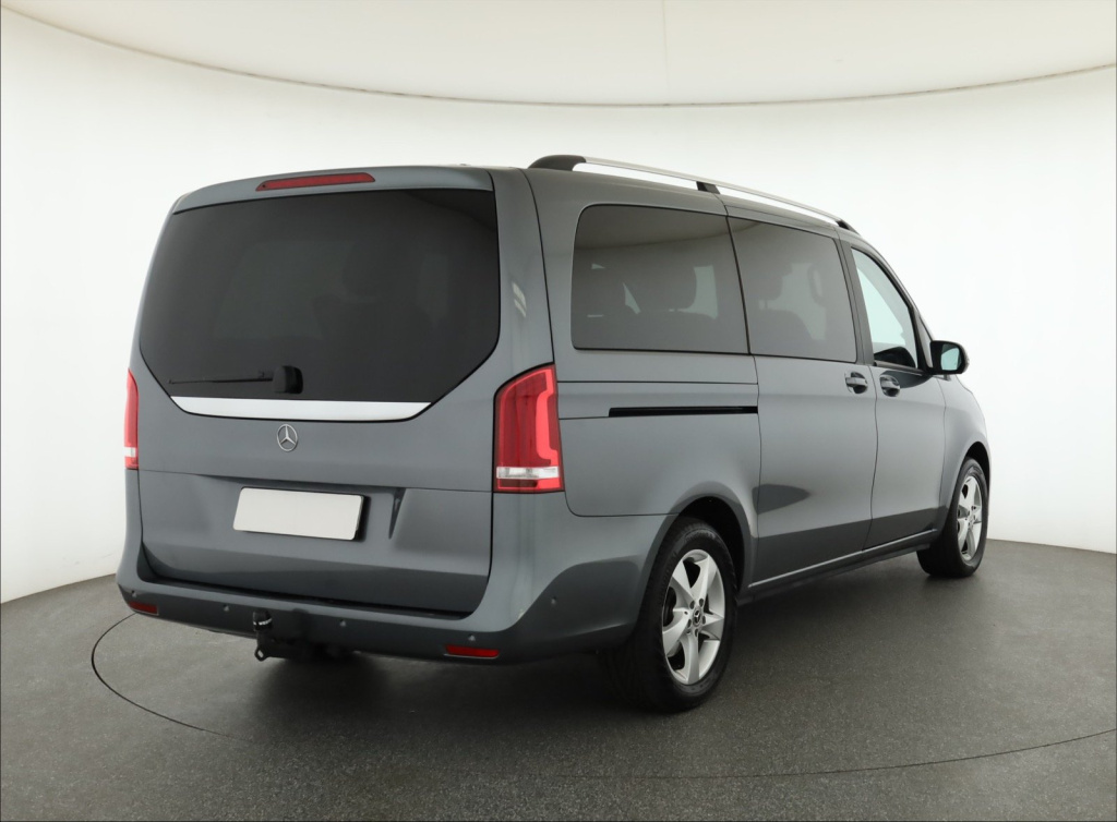 Mercedes-Benz V