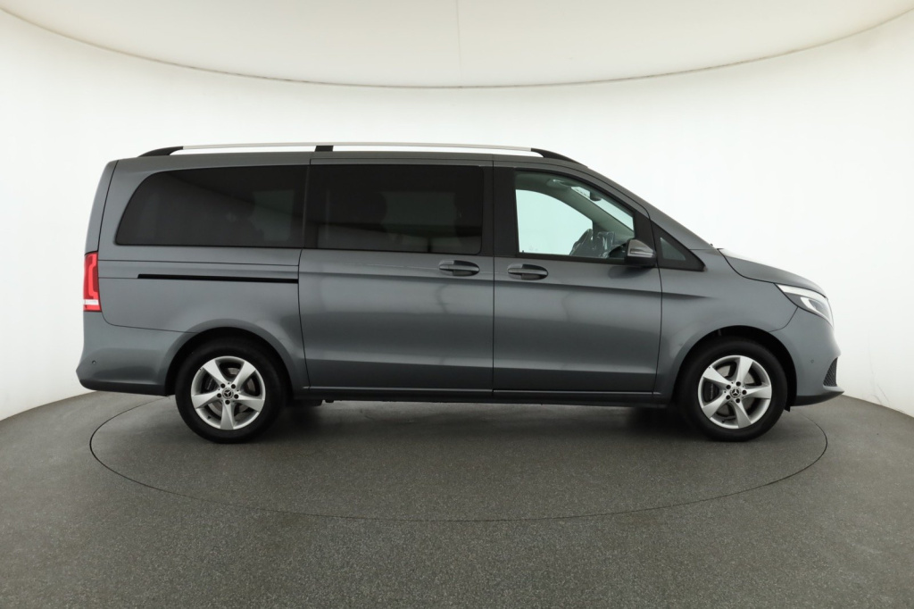 Mercedes-Benz V