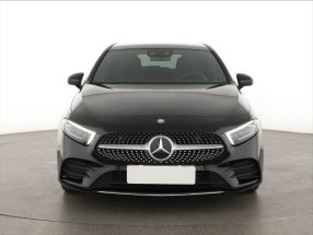 Mercedes-Benz A - 2022
