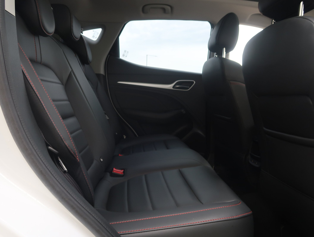 MG ZS SUV