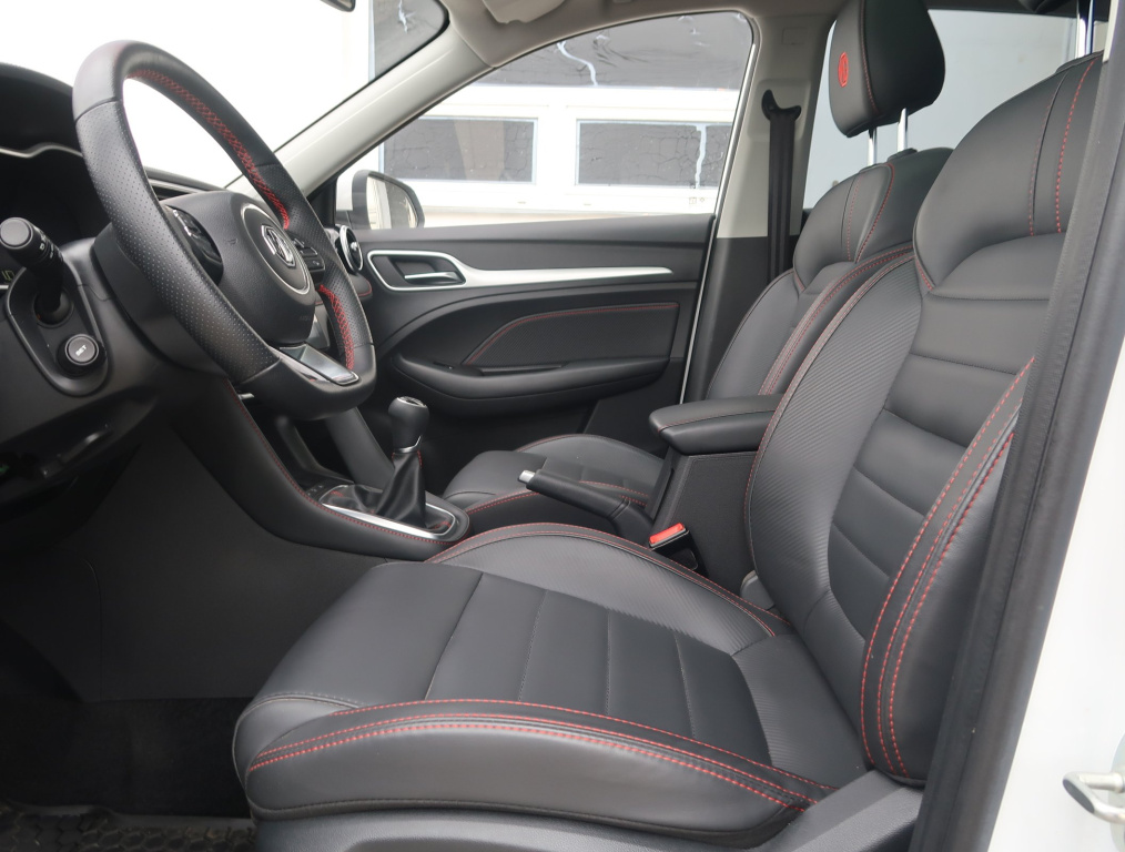 MG ZS SUV
