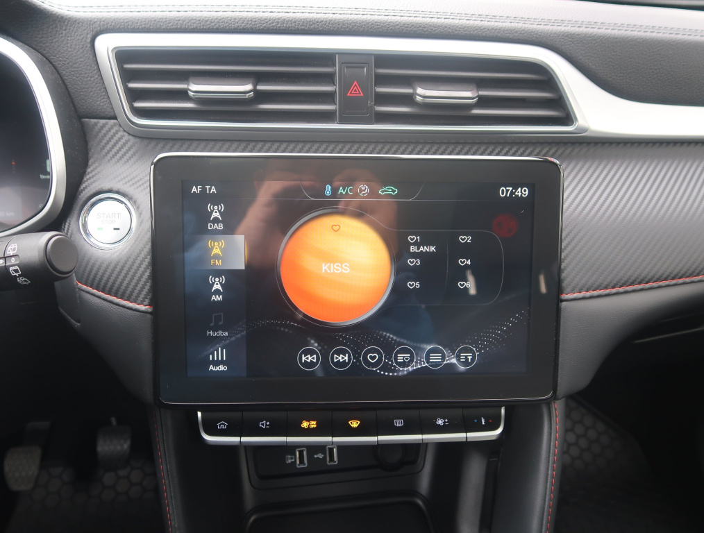 MG ZS SUV