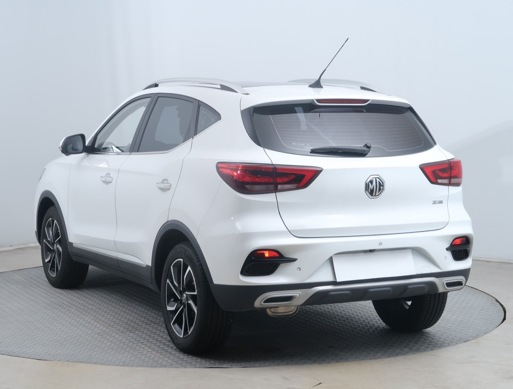 MG ZS SUV