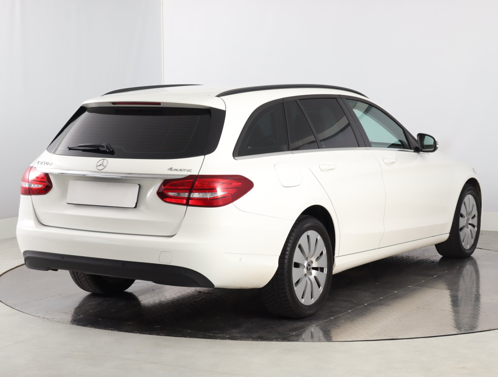 Mercedes-Benz C