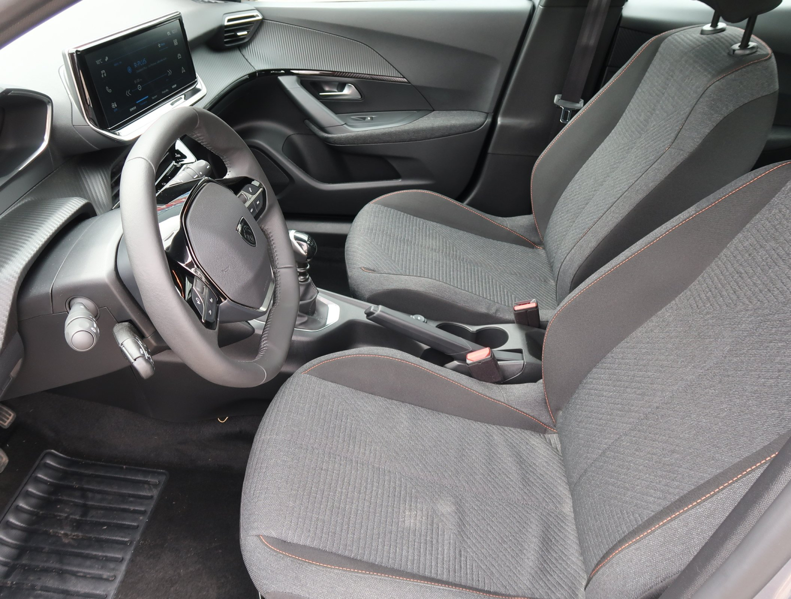Peugeot 2008 - 2025