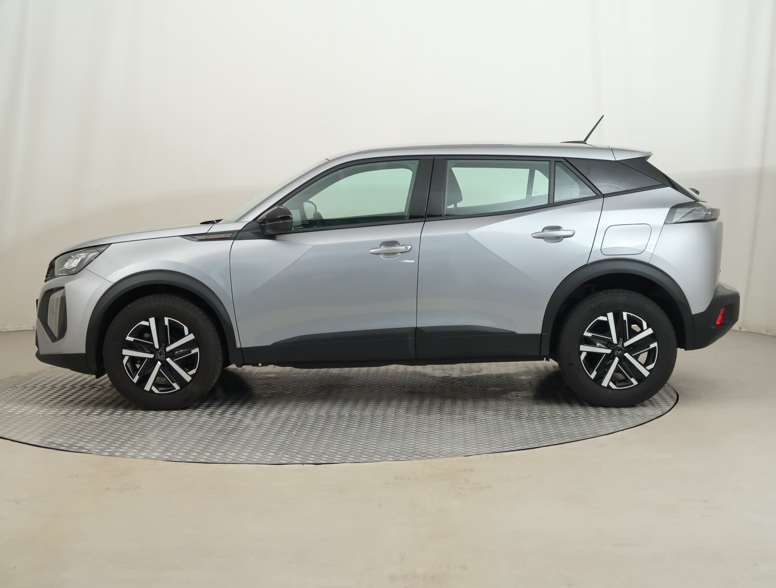Peugeot 2008 - 2025