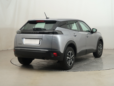Peugeot 2008 - 2025