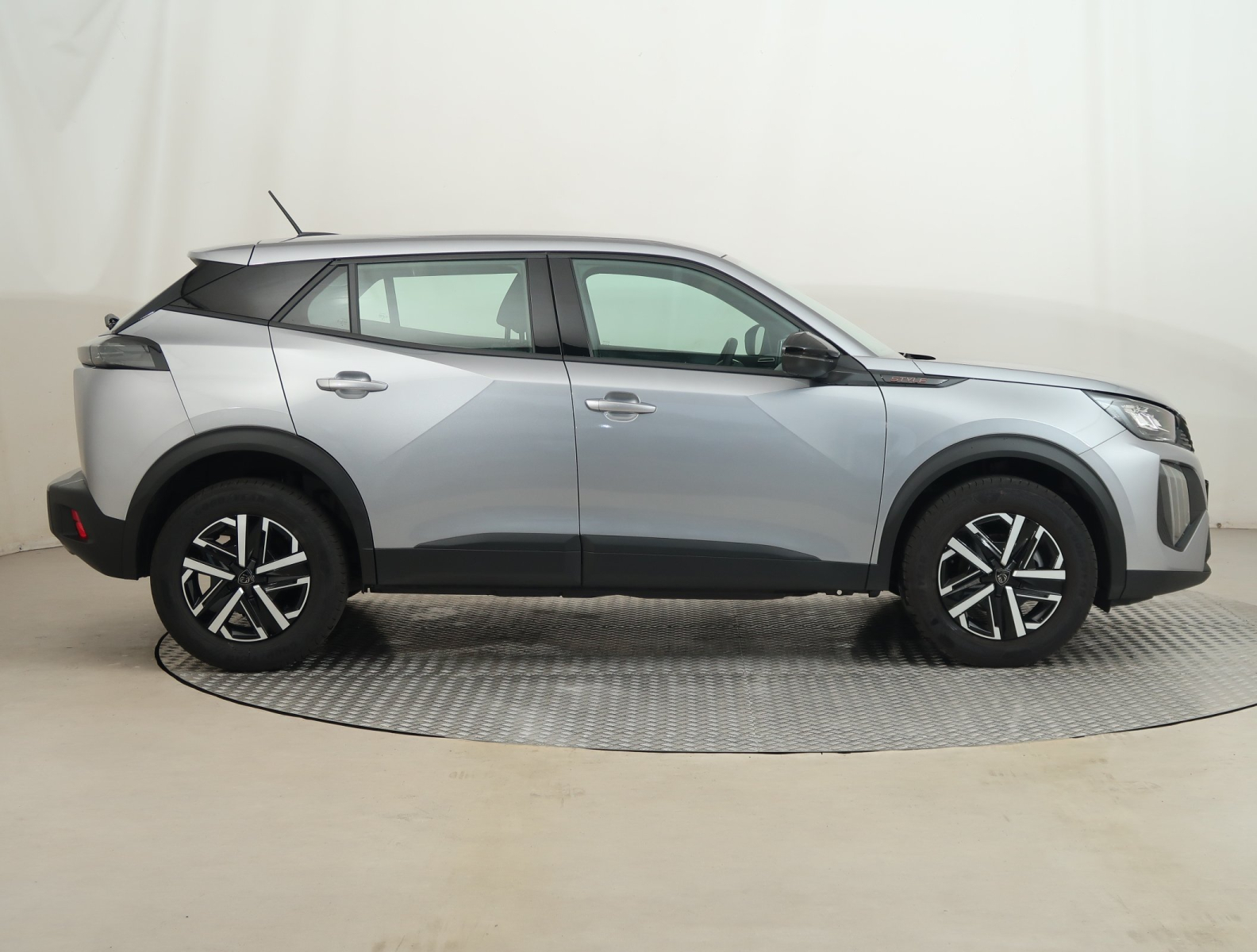 Peugeot 2008 - 2025