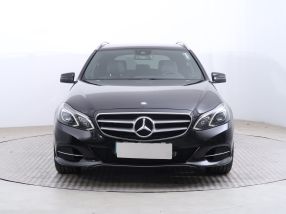 Mercedes-Benz E - 2013