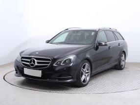Mercedes-Benz E - 2013