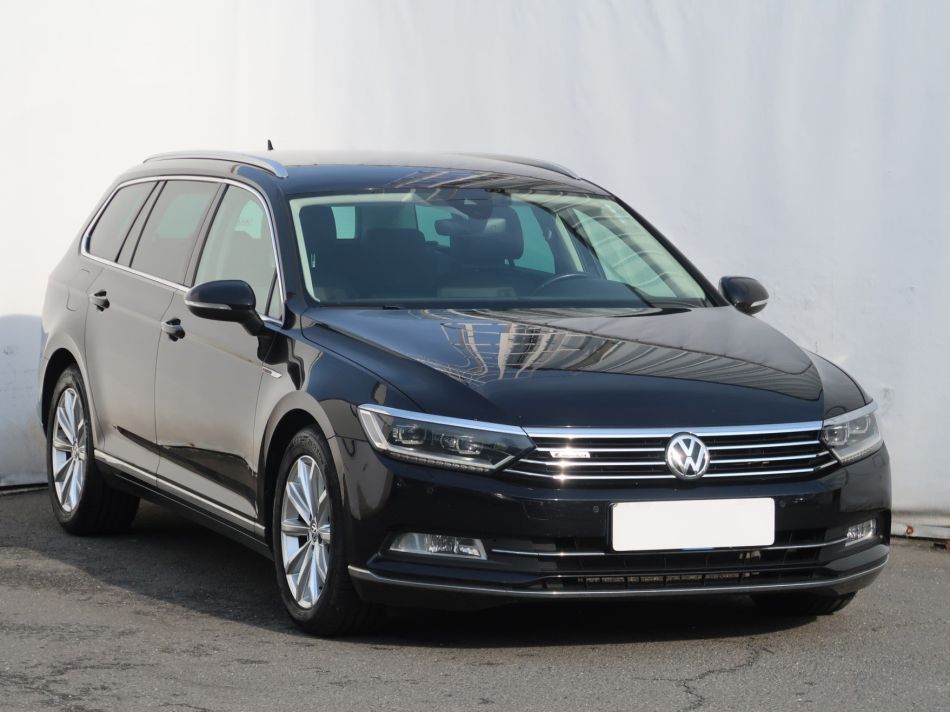 Volkswagen Passat - 2016