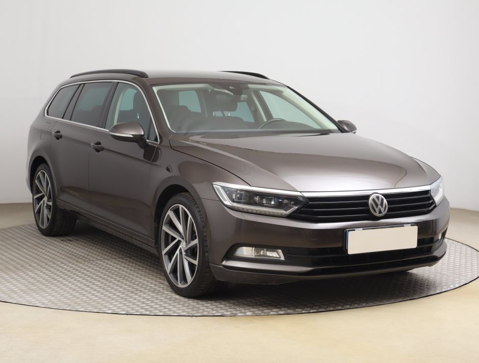 Volkswagen Passat - 2016