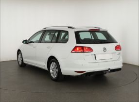 Volkswagen Golf - 2016