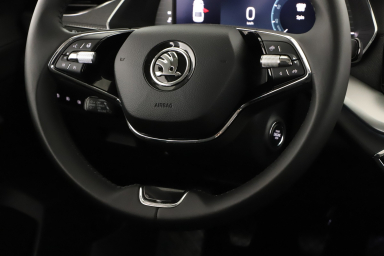 Škoda Octavia - 2023