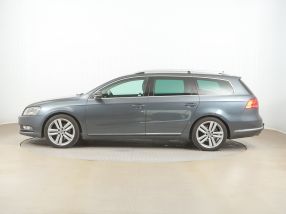 Volkswagen Passat - 2014