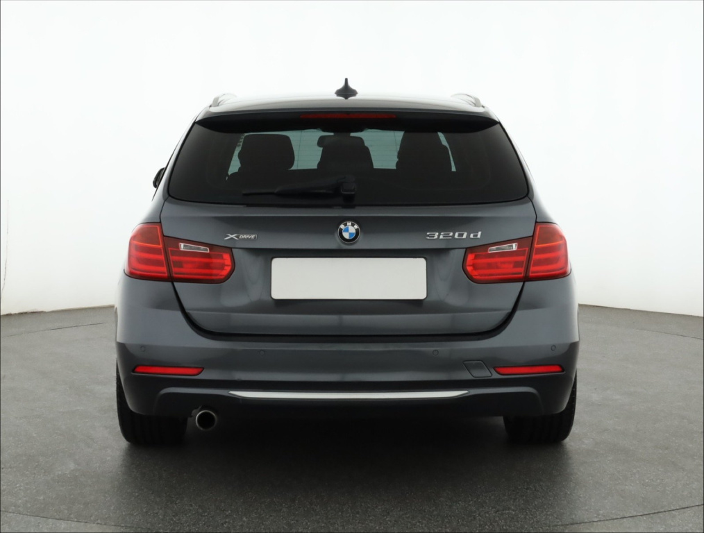 BMW 3