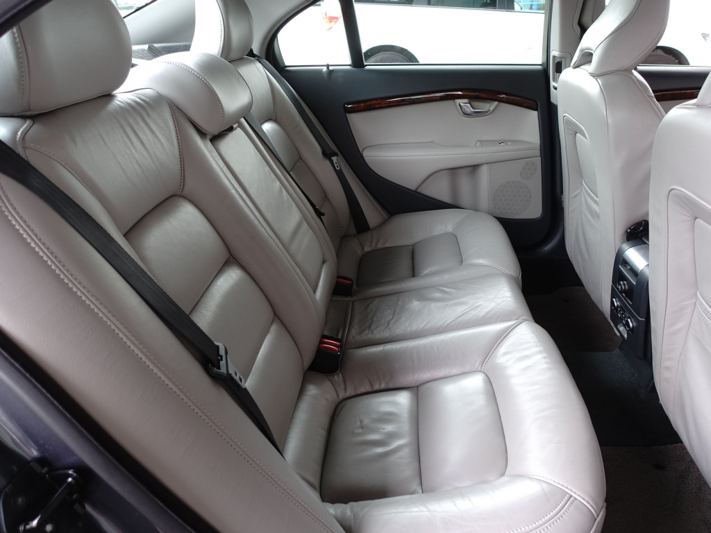 Volvo S80