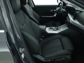 BMW 3 - 2023