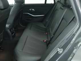 BMW 3 - 2023