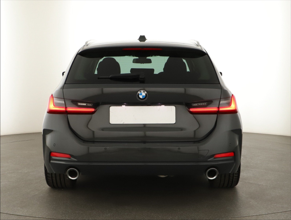 BMW 3