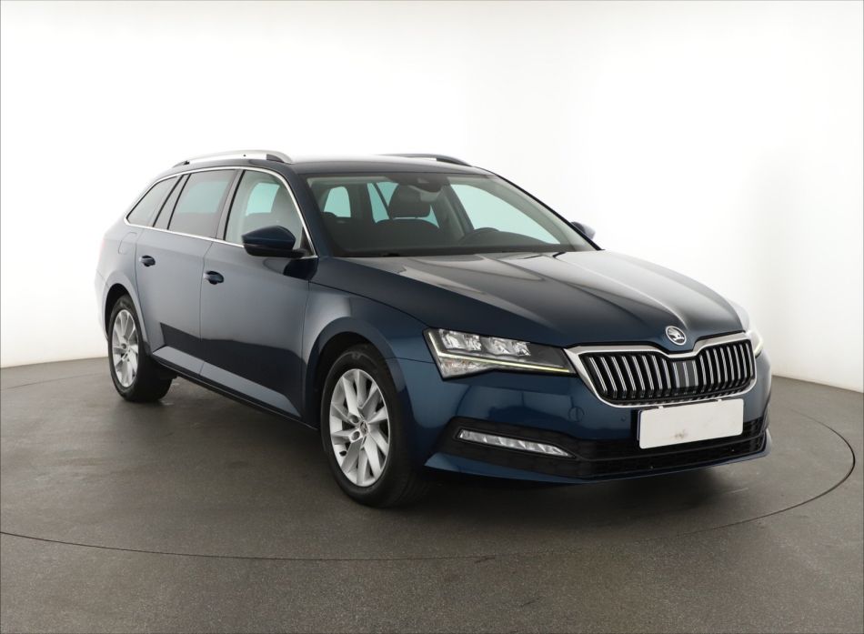 Skoda Superb - 2021