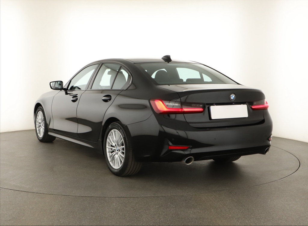 BMW 3