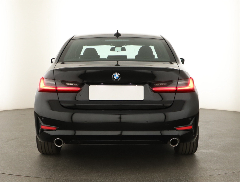 BMW 3