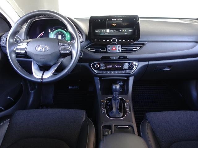 Hyundai i30 2021