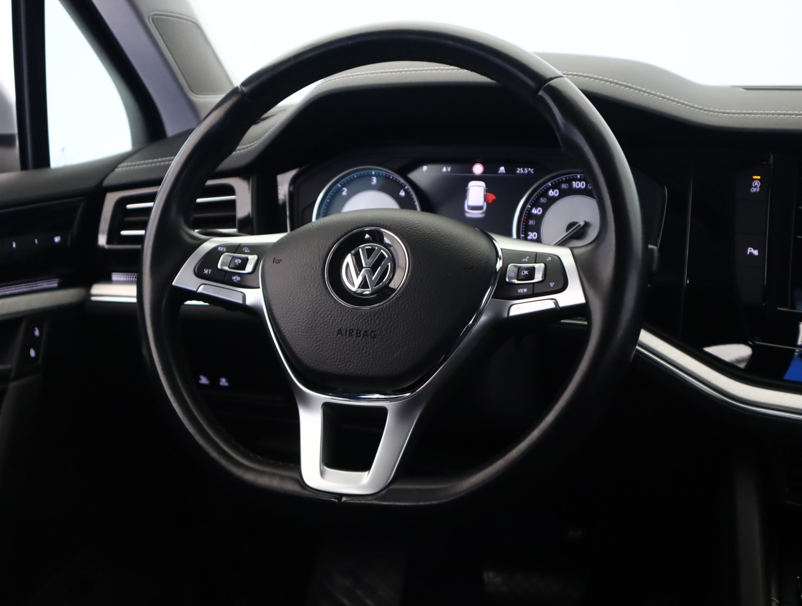Volkswagen Touareg - 2019
