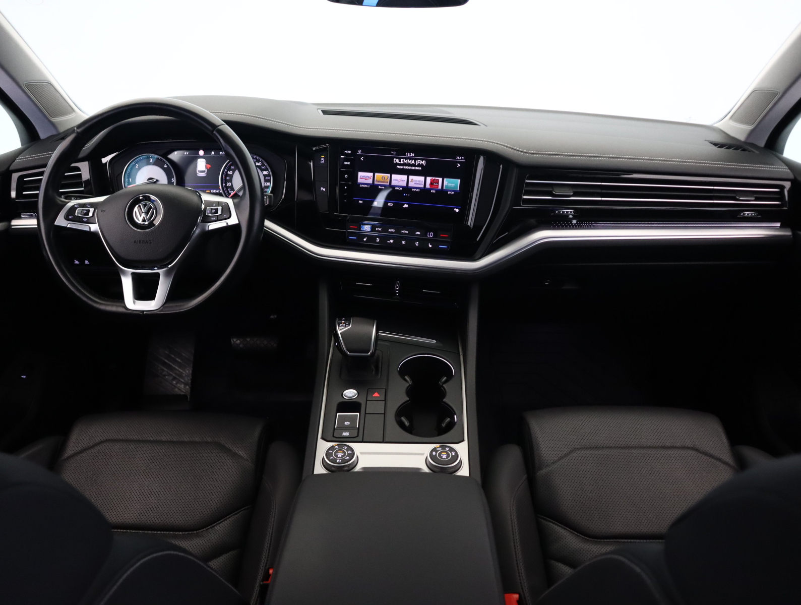 Volkswagen Touareg - 2019