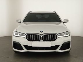 BMW 5 - 2021