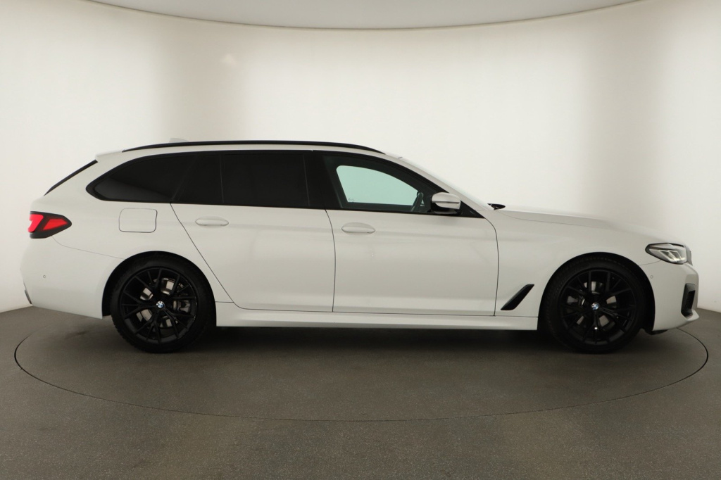 BMW 5
