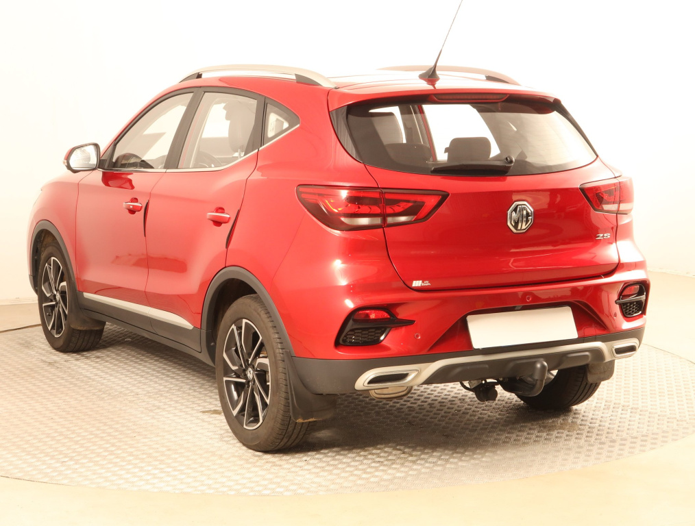 MG ZS SUV