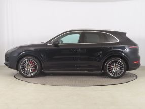 Porsche Cayenne - 2019